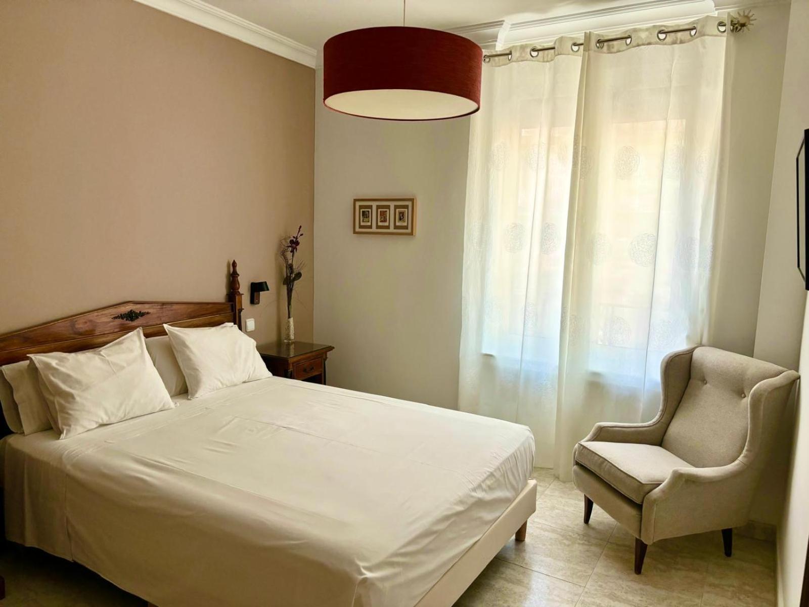 Hostal Barrera Madrid Esterno foto